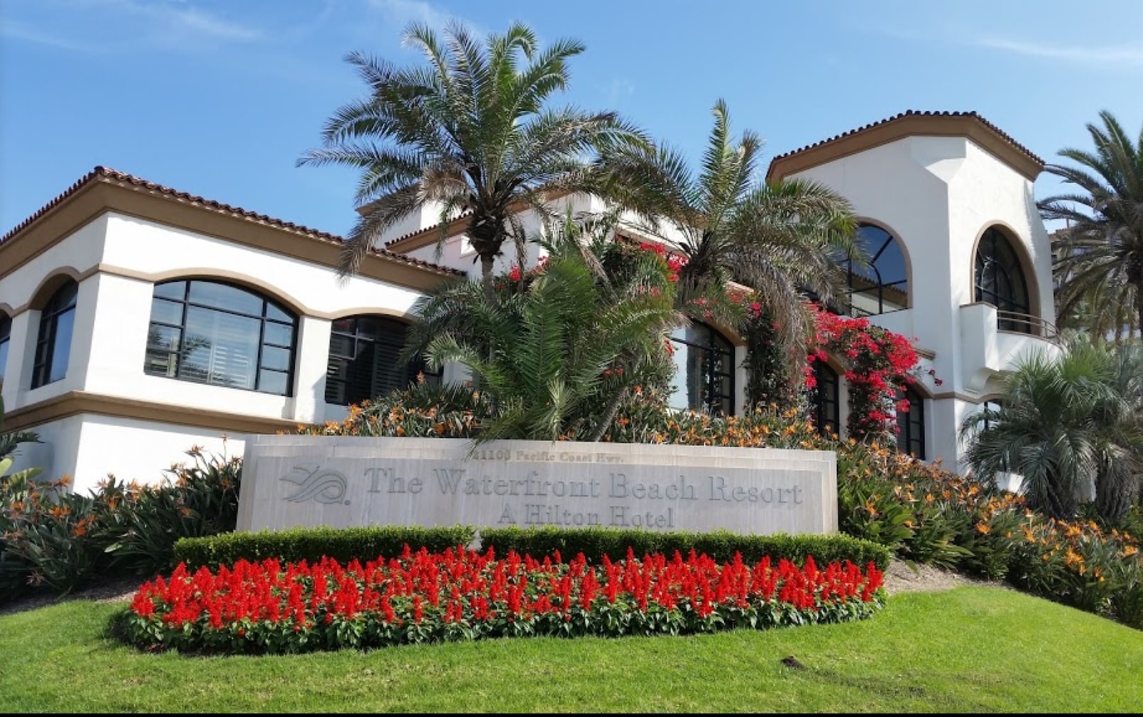 The Waterfront Beach Resort, A Hilton Hotel